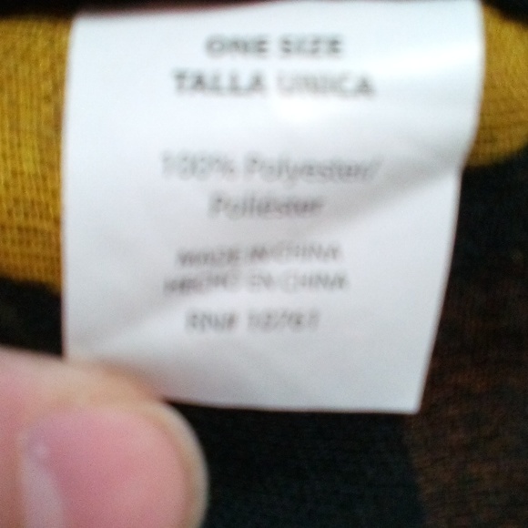 Iowa Hawkeyes Infinity Scarf lightweight - Picture 3 of 3